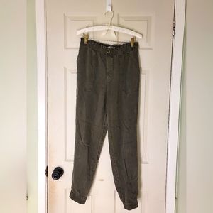 H&M Stretchy Army Green Cargo Pants